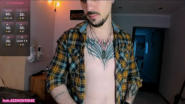 AssHunter4k online show from 02/17/26, 06:32