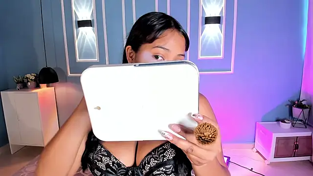Snapshot of isabella_zc chatting on 06/15/26, 12:51 isabella zc online show from 06/15/26, 12:51