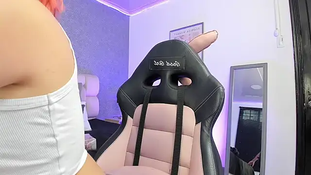 ah mara  online show from 10/21/25, 11:33