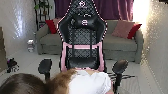 Sweeet Lilit online show from 12/18/25, 10:05