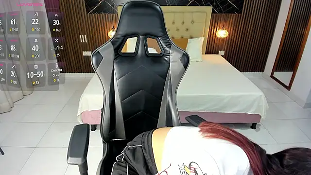 Lolly 18 online show from 03/24/26, 08:03