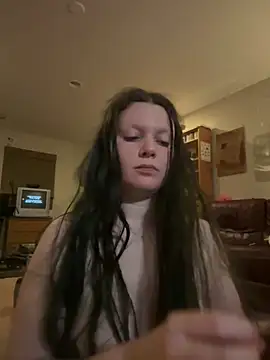 Snapshot of VenusandIppy chatting on 10/04/25, 02:20 VenusandIppy online show from 10/04/25, 02:20