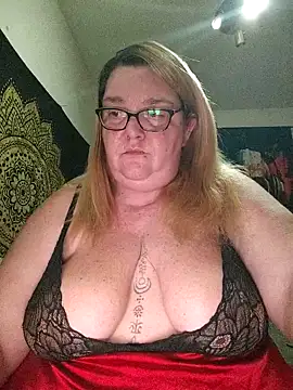 diosacurvy1984 online show from 02/11/26, 11:10