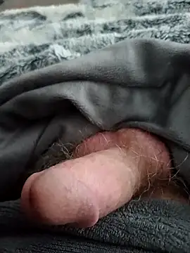 Snapshot of Paolo7619 chatting on 02/07/25, 08:55 Paolo7619 online show from 02/07/25, 08:55