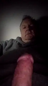 Snapshot of Paolo7619 chatting on 02/08/25, 01:22 Paolo7619 online show from 02/08/25, 01:22