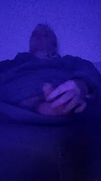 Snapshot of Paolo7619 chatting on 03/16/25, 03:47 Paolo7619 online show from 03/16/25, 03:47