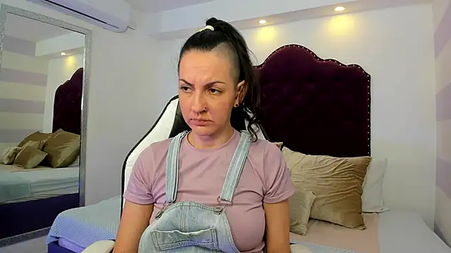 ana liebert online show from 03/10/25, 02:26