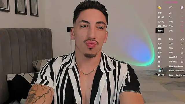 dylanspencer28 online show from 02/06/25, 07:07