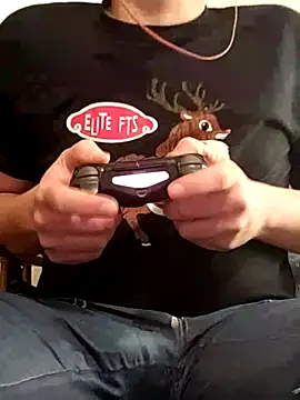 Snapshot of almighty_d chatting on 01/26/25, 07:10 almighty d online show from 01/26/25, 07:10