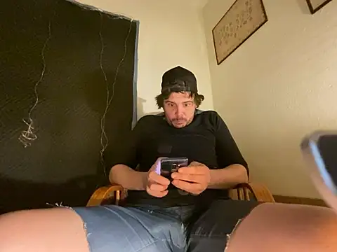 Snapshot of almighty_d chatting on 02/13/25, 07:56 almighty d online show from 02/13/25, 07:56