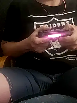 Snapshot of almighty_d chatting on 02/20/25, 07:23 almighty d online show from 02/20/25, 07:23