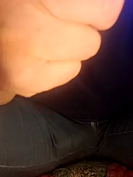 Snapshot of almighty_d chatting on 03/02/25, 09:10 almighty d online show from 03/02/25, 09:10