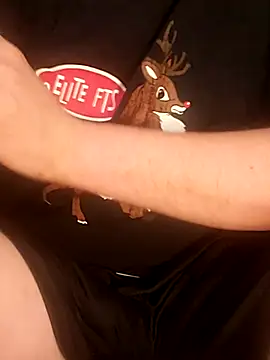 Snapshot of almighty_d chatting on 03/07/25, 06:13 almighty d online show from 03/07/25, 06:13