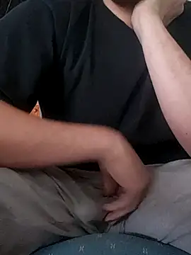 Snapshot of almighty_d chatting on 03/14/25, 07:23 almighty d online show from 03/14/25, 07:23