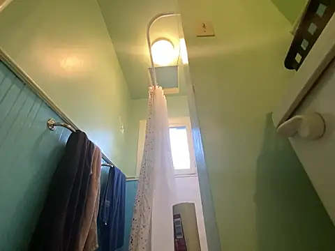 Snapshot of almighty_d chatting on 10/04/25, 12:08 almighty d online show from 10/04/25, 12:08