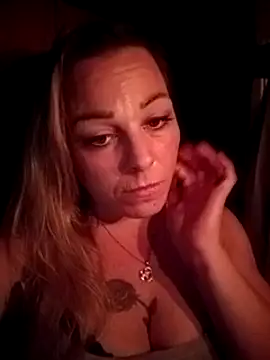 KittzyKat online show from 01/17/25, 08:45