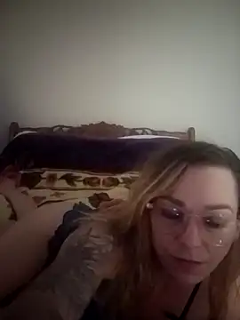 KittzyKat online show from 02/05/25, 06:02