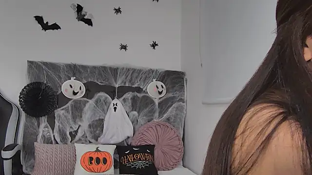 AmandaBrooks 18 online show from 10/11/25, 01:05