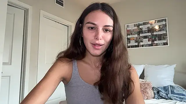 Snapshot of graciesmith27 chatting on 06/07/26, 06:33 graciesmith27 online show from 06/07/26, 06:33