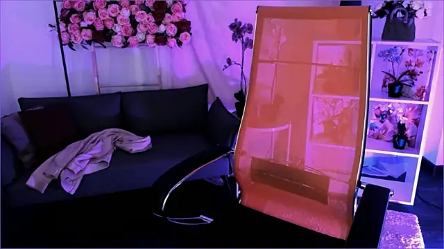 DiaAngell online show from 02/10/26, 07:40