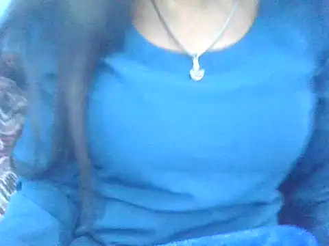 Leoni G online show from 12/23/25, 06:55