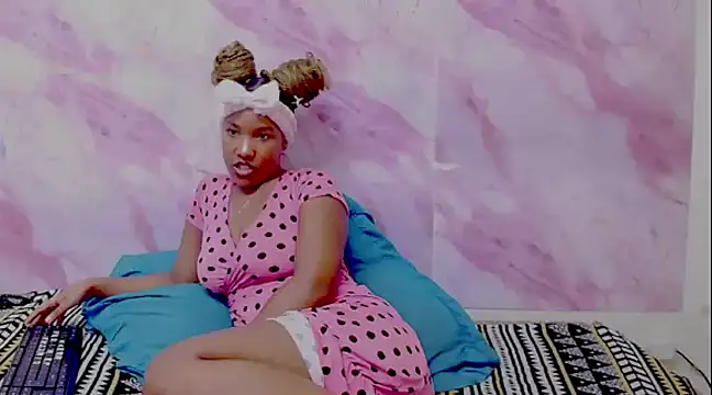 EroticSexyPrada online show from 02/21/25, 08:49