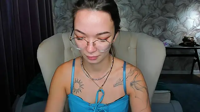 SusannJohnson online show from 04/01/26, 01:28