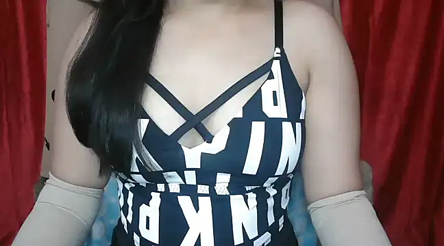 Heavenly Gurl online show from 02/16/25, 09:04