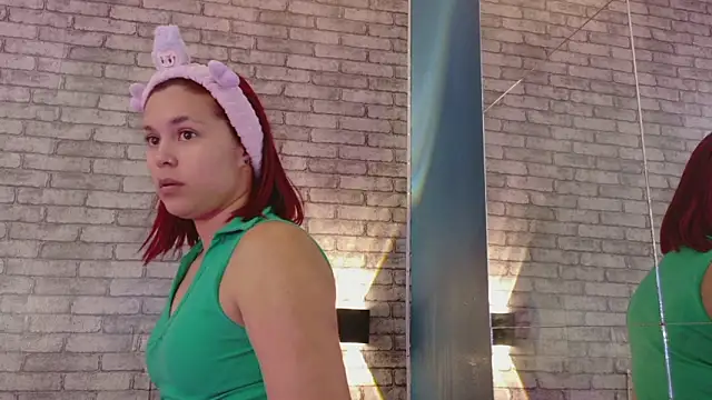 Sophie new25 online show from 03/25/26, 01:06