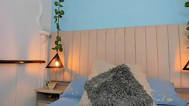 Paulina Lopezz online show from 02/17/25, 08:47