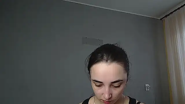 Eva Gloryy online show from 03/24/26, 09:58