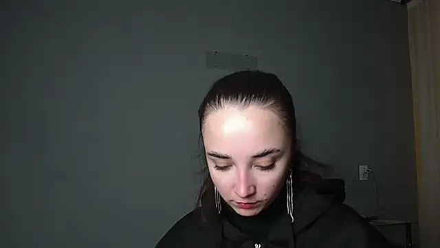 Eva Gloryy online show from 04/20/26, 07:26