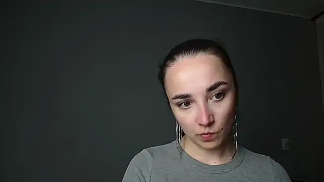 Snapshot of Eva_Gloryy chatting on 05/11/26, 07:00 Eva Gloryy online show from 05/11/26, 07:00