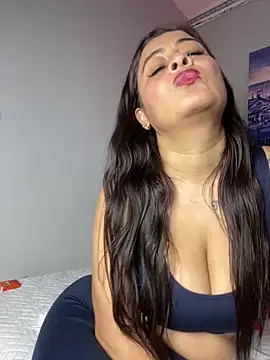 Lili  taylor online show from 02/13/25, 09:38