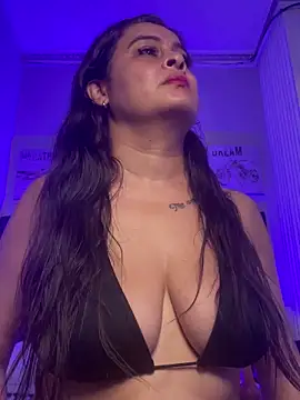 Lili  taylor online show from 03/02/25, 12:54