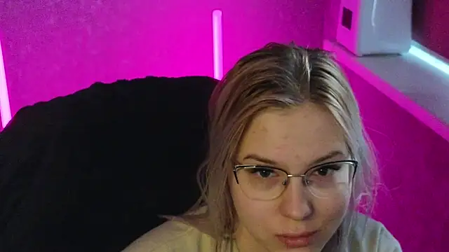 HotBrandyX online show from 03/10/25, 02:50