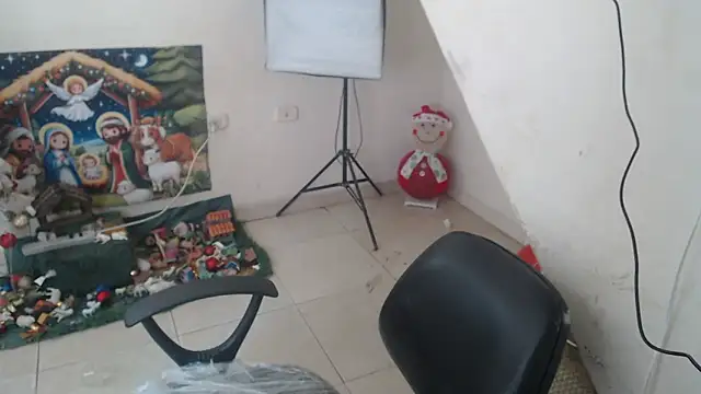 Yohis Kiut25 online show from 11/27/25, 05:15