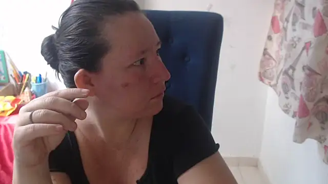 Yohis Kiut25 online show from 03/18/26, 08:01