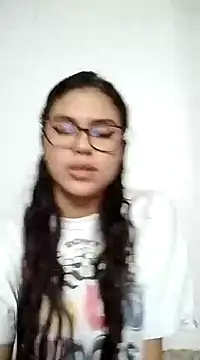 Snapshot of enid_greins chatting on 01/18/25, 02:33 enid greins online show from 01/18/25, 02:33