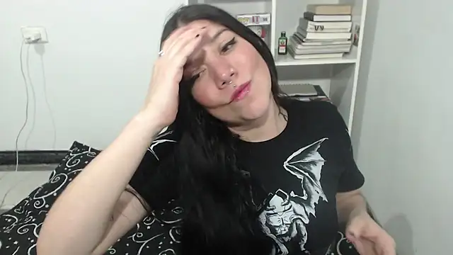 sharonnleon online show from 03/06/25, 10:36