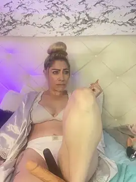 viktoria davis  online show from 02/19/25, 12:46