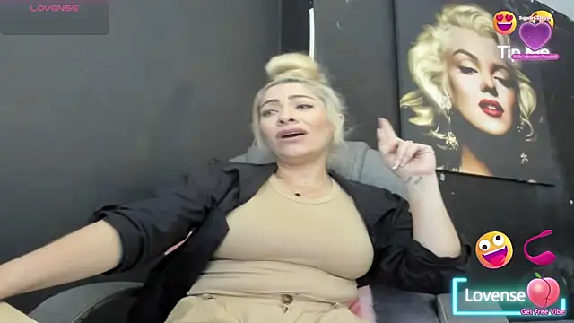 viktoria davis  online show from 01/13/26, 10:37