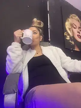 viktoria davis  online show from 03/14/26, 12:06