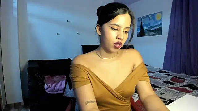 Snapshot of byanabrown chatting on 01/30/25, 01:33 byanabrown online show from 01/30/25, 01:33