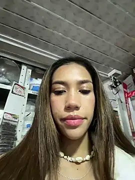 zoe storm online show from 02/18/25, 09:53