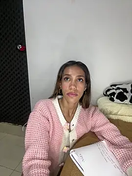 zoe storm online show from 03/08/25, 03:50