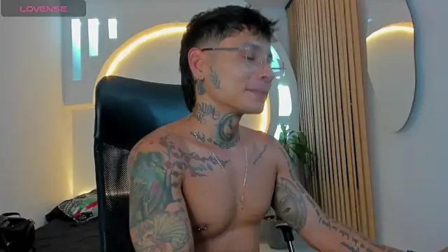 tattokoi online show from 01/19/25, 04:44