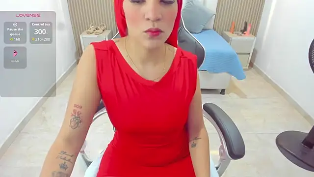 Zulema hamdi online show from 02/19/26, 10:22