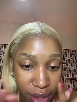 Snapshot of Go_Meg chatting on 01/28/25, 07:42 Go Meg online show from 01/28/25, 07:42