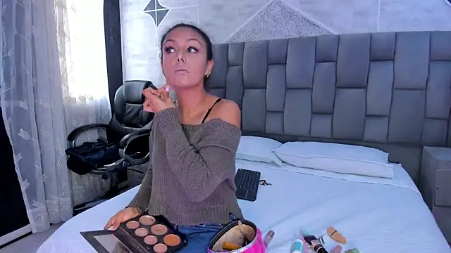 DalayMoore online show from 09/20/25, 04:52